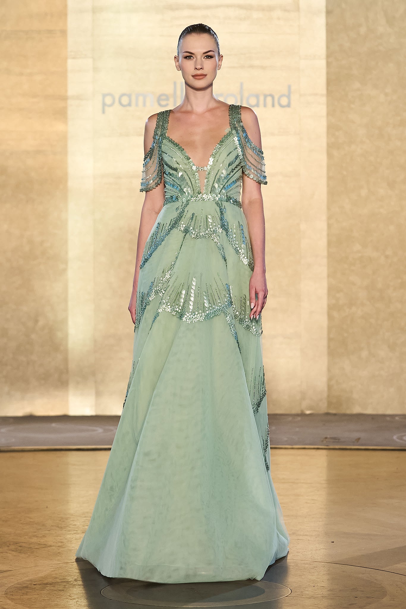pamella roland green dress Pamella Roland Green Tulle Sequin-Detail Gown